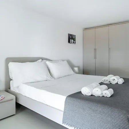 Apartment Fly Sicily *